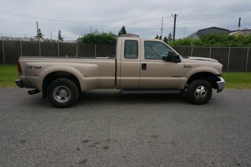 2004 FORD TRUCK-F350 SUPER DUTY (1999 UP) Used Door Front LH, electric, w/o keyless entry pad