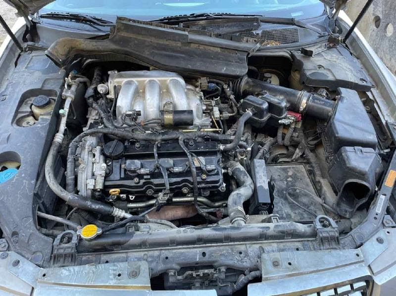 2006 NISSAN MAXIMA Used Intake Manifold Upper  - 14010-7Y040