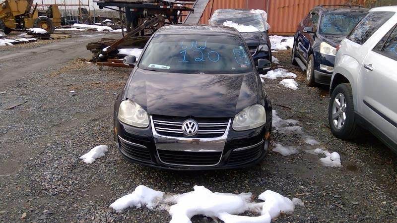 2008 Volkswagon Jetta  Used AC Compressor 2.5L