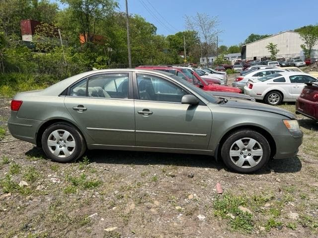 2010 HYUNDAI SONATA	Used Speedometer (see also Instr. Cluster)  (cluster), MPH, 2.4L, AT