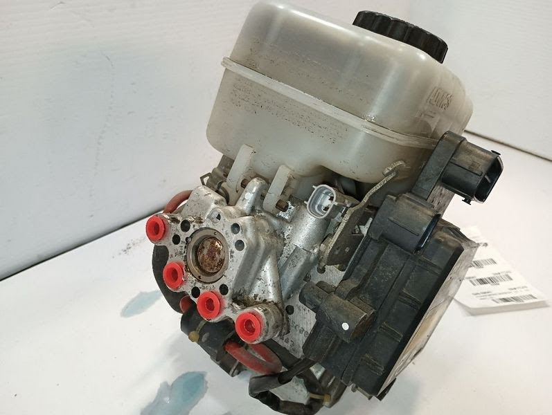 2013 Toyota 4Runner Used Brake Booster hydraulic