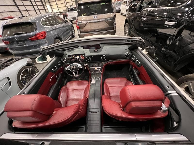 2015 Mercedes SL400 Used Center Console 231 Type, floor, SL400 Color - Black