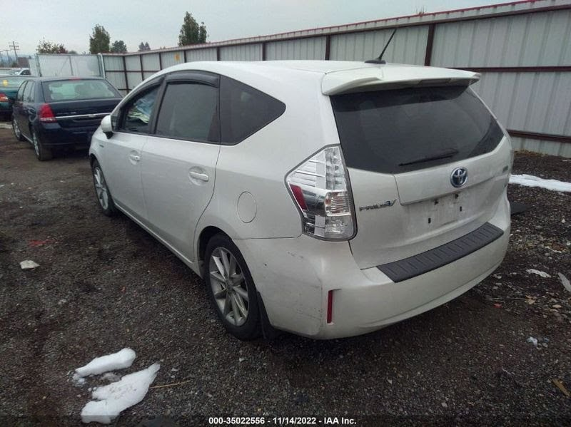 2016  Toyota Prius V Used Headrest Rear Left & Right