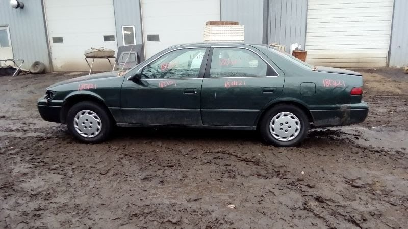 1999 Toyota Camry Used Front Door Hinge  LH