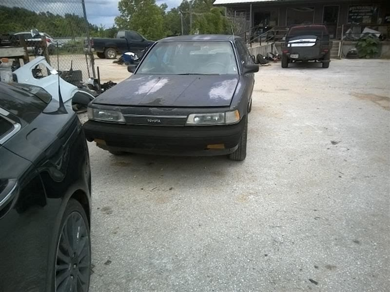 1991 TOYOTA CAMRY	Used CD Player/Radio  1 DIN mount, cassette