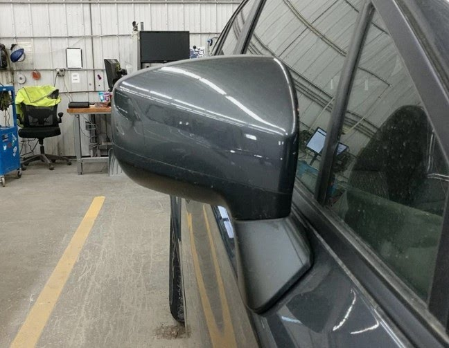 2023 SUBARU CROSSTREK Used Mirror Door - w/o turn signal; body color cap, RH  Colro Grey