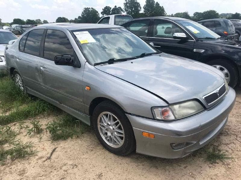 1999 Infiniti G20 Used Headlight Assembly RH