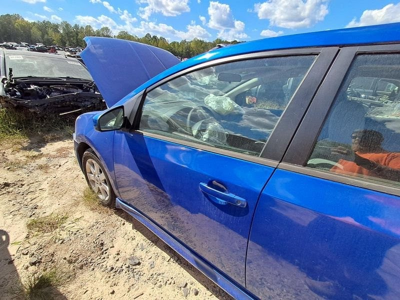 2008 Nissan - Sentra Used Door Front    electric, LH - Color Blue