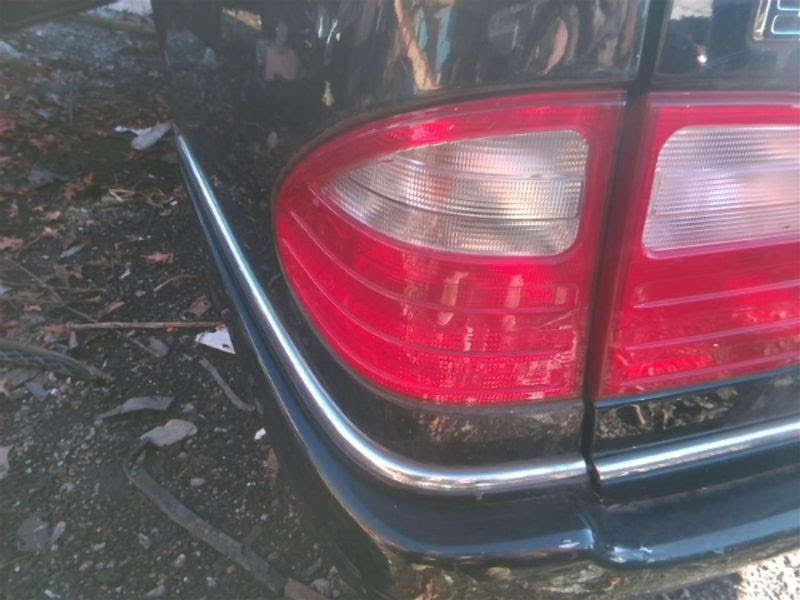 1999 MERCEDES E CLASS Used Tail Light210 Type, SW, (E320), outer Left