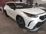 2021  Toyota Highlander Used Door Front Passenger w/o laminated glass; RH (Color White)