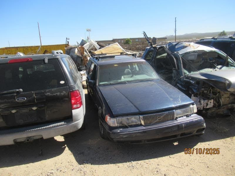 1998 VOLVO 90 Used Hood Hinge  Left & Right