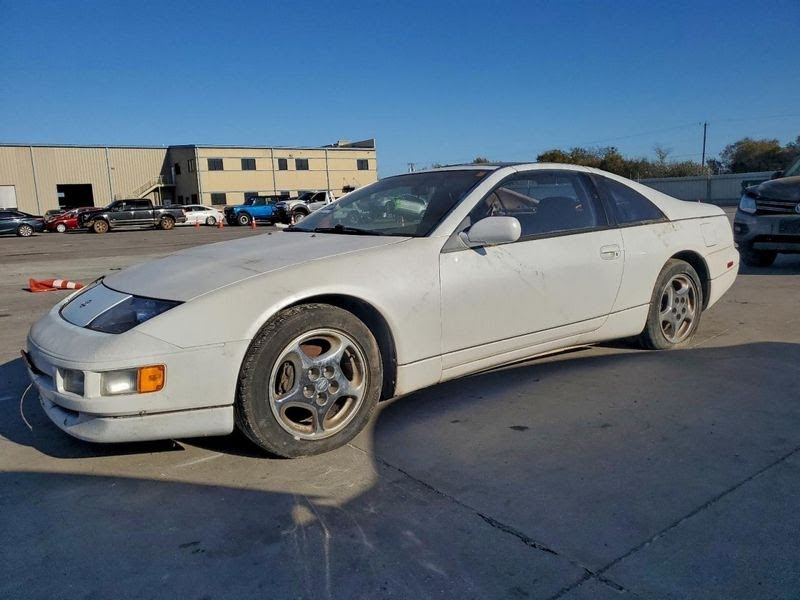 1992 - NISSAN 300ZX Used Marker/Fog Light Front  - Park Lamp-Turn Signal, (bumper-mounted) Left