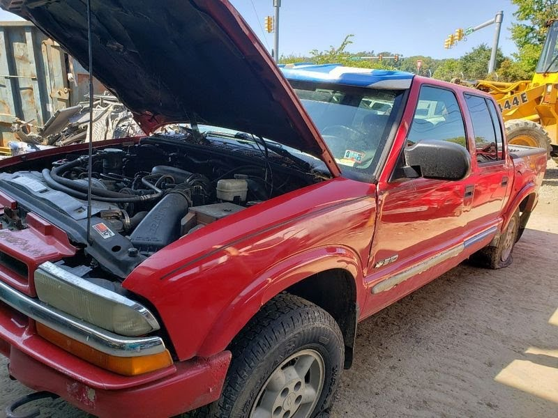 1999 CHEVY BLAZER, S10/S15 Used Door Front Chevrolet, electric, LH