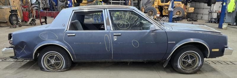 1984 BUICK SKYLARK Used Door Front 4 Dr LH (Electric Locks Manual windows)