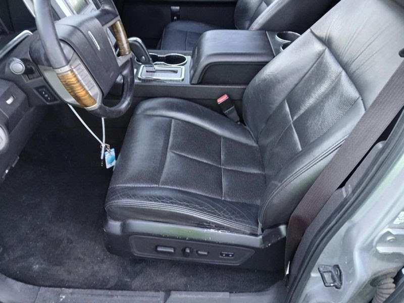 2009 LINCOLN NAVIGATOR Used Seat Front - (bucket), (air bag), (leather), (electric), (heated and cooled), from 09/15/08, (LH) (10 way, memory) - Color Black