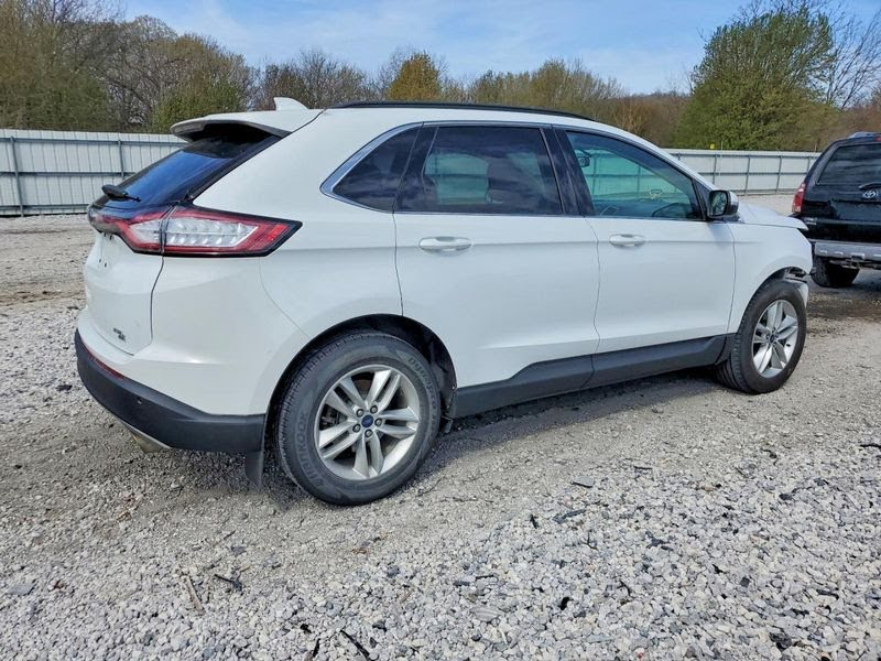2024 FORD EDGE Used Door Rear -  black textured lower moulding, RH -Color White [YZ]