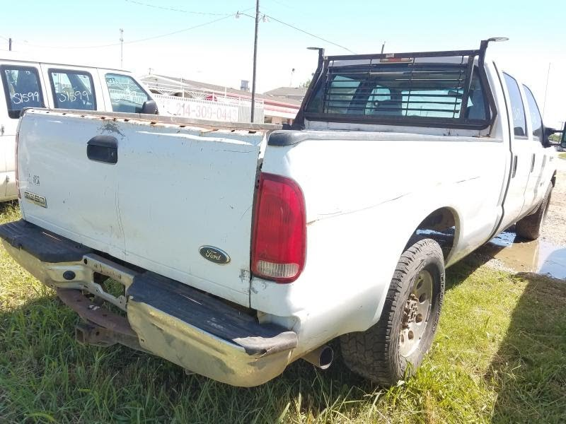 2003 FORD TRUCK-F350 SUPER DUTY Used Fender - Rear (outside of box), 8' box, RH White