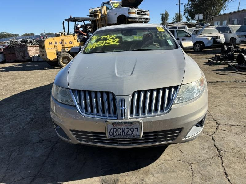 2012 LINCOLN MKS Used Bumper Assy (Front) includes cover -  (fog lamps), (park assist), w/o spoiler; w/o adaptive cruise
