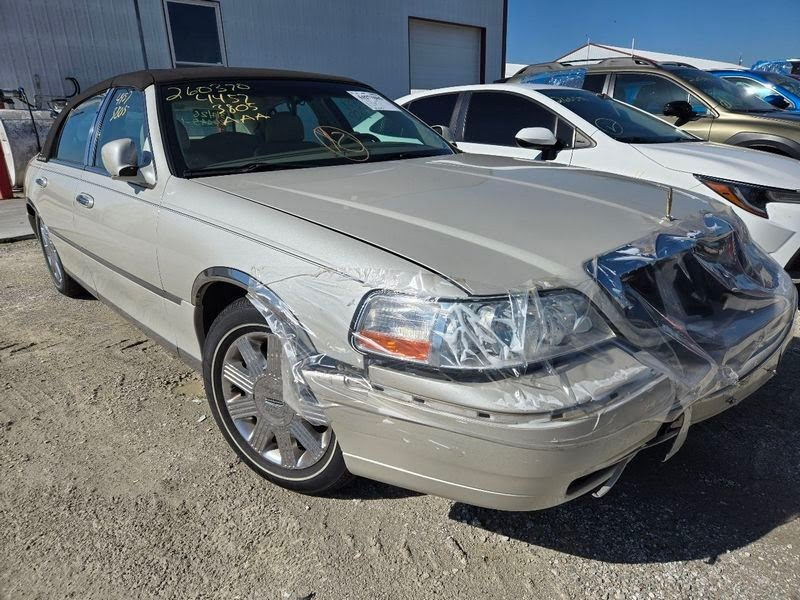 2010 LINCOLN  - TOWN CAR - Defrost Actuator P/N 9W1Z-19E616B