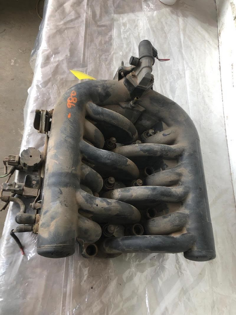 1998 Ford Windstar   Used Intake Manifold 6-232 (3.8L), upper  #F68Z-9424-D