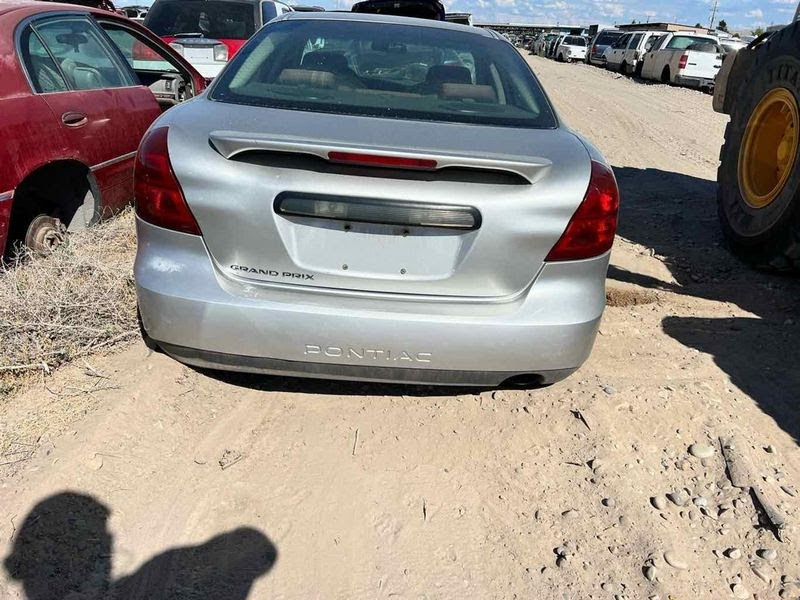 2005 PONTIAC GRAND PRIX Tailgate/Trunk Lid Used w/o key lock cylinder hole; spoiler, w/o dealer installed; exc. GXP  (WA519F Galaxy Silver Metallic)