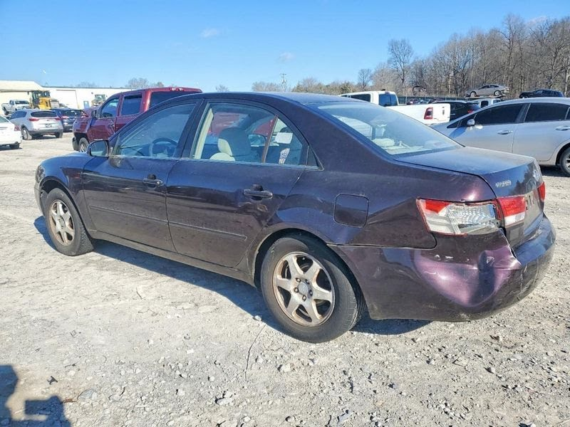 2006 HYUNDAI SONATA Used CD Player/Radio - Body Control (BCM), (center dash) P/N-954003K200