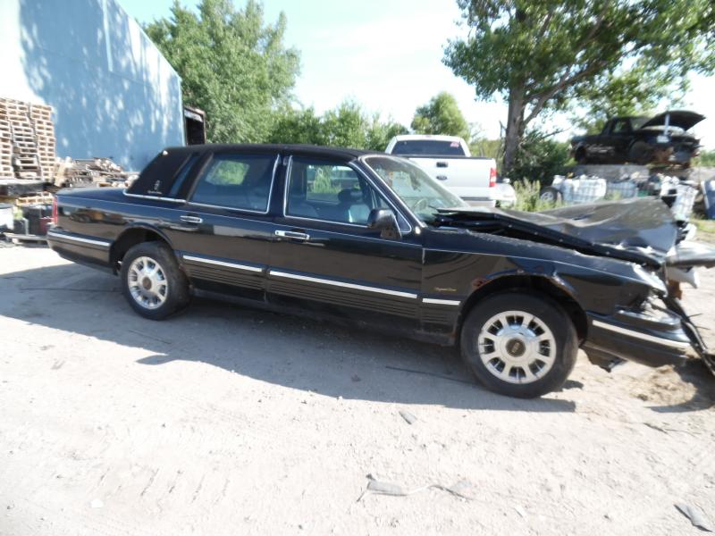 1997 - LINCOLN OTHER - TOWN CAR - Used - Wheel - 16x7, 8 windows, chrome 4 - wheel