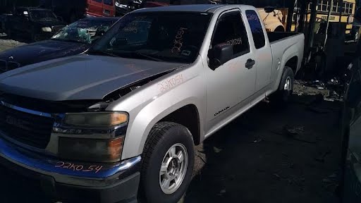 2004 - GMC TRUCK-CANYON - Used - Door Front - Crew Cab, w/o sport chassis package; LH, electric - Silver