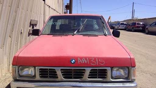 1994 - NISSAN TRUCK - Used - Hood