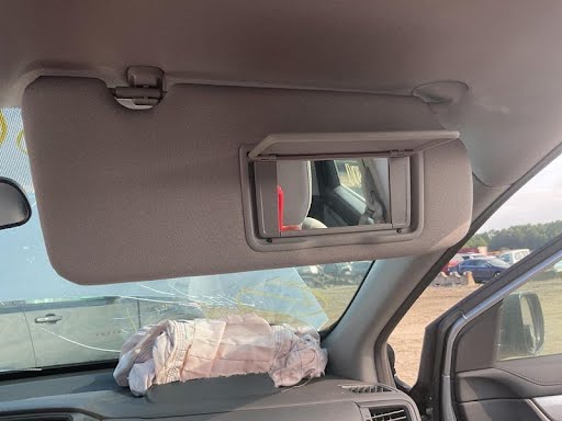2017-HONDA CRV-Sunvisor-w/o illumination; RH - 83230TLAA01ZB