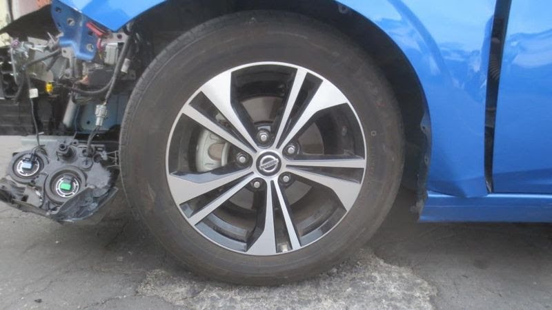 2020 Nissan Sentra Used Wheel 16x6-1/2, alloy (5 double spoke)