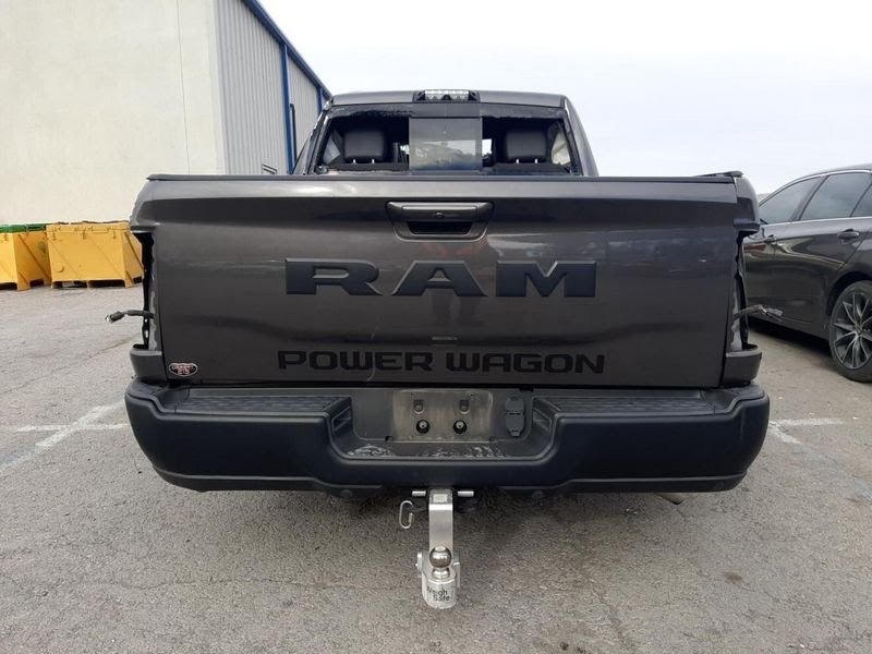 2019 DODGE TRUCK-2500 SERIES (1994 UP) Used Fender With Fender flare RH - Color: Gray PAU