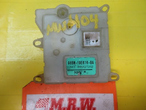 2001 - MERCURY COUGAR - Used - HEATER BLEND DOOR ACTUATOR - 98bw-19e616-ba