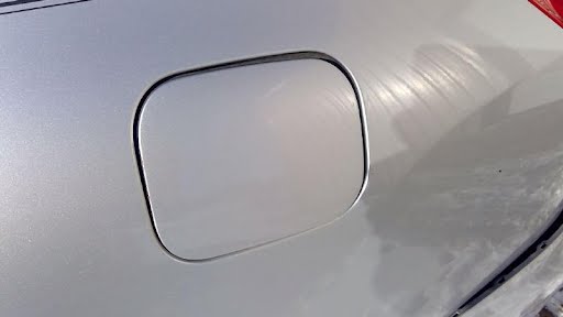 2006 TOYOTA RAV4 Used Fuel Door - Silver