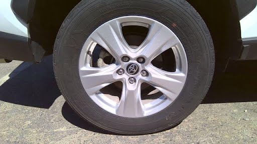 2019 - TOYOTA RAV4 - Used - Wheel - 17x7, alloy (5 spoke)