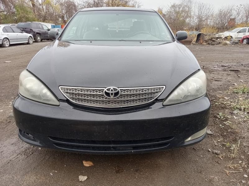 2002 TOYOTA CAMRY Used Intake Manifold 6 cylinder, lower