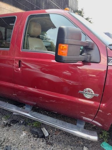 2015 - FORD TRUCK-F250 SUPER DUTY (1999 UP) - Used - Door Front - electric window, w/o keyless entry pad; RH - Red