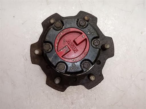 1987 TOYOTA 4RUNNER Used Hub Front, manual hubs