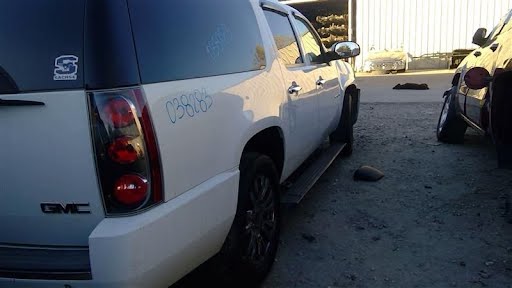 2010 - GMC TRUCK-ENVOY XL - Used - Door Rear (side of vehicle) - (door does not extend into wheel well), RH