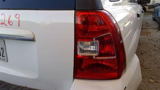 2009 - KIA SPORTAGE - Used - Tail Light - RH