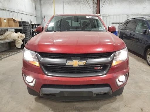 2016 - CHEVY TRUCK-COLORADO - Used - Bumper Assy (Front) includes cover - fog lamps, tow hooks (opt VJQ)