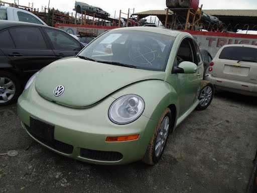 2010-VOLKSWAGEN BEETLE/BUG-Bumper Cover (Rear)-Hatchback