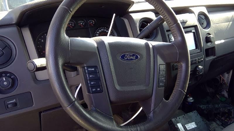 2010 FORD TRUCK-F150 Used Steering Wheel FX2, FX4, Harley-Davidson Edition, King Ranch, Lariat, Platinum, STX, XL & XLT; w/leather, w/o sync gray - 9L3Z3600BD