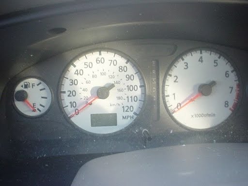 2003 - NISSAN PATHFINDER - used - Speedometer (see also Instr. Cluster) - (cluster), MPH, LE (AT), 4x2, w/o vehicle dynamic control; w/o TPMS