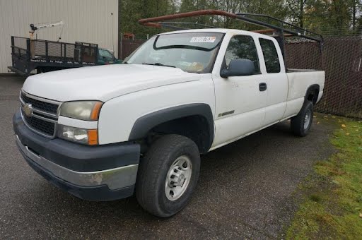 2006 - CHEVY TRUCK-SILVERADO 2500 (1999 UP) - Used - Engine Wiring Harness - 8.1L (VIN G, 8th digit)