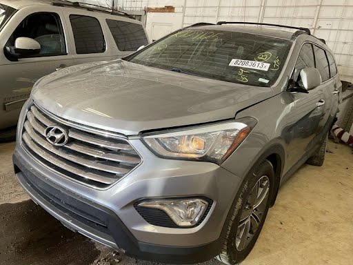 2017 - HYUNDAI SANTA FE - used - Mirror Door - (electric), turn signal (heated), blind spot alert, memory, surround view, LH - 87610-4Z510