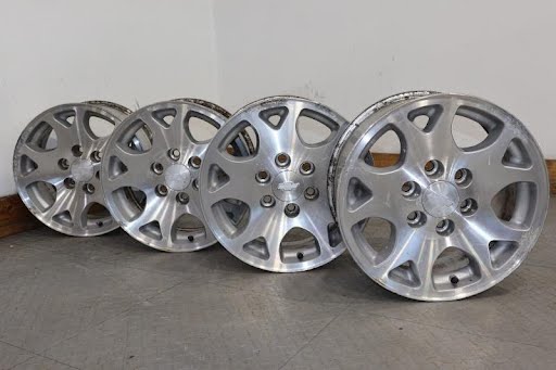 2004 - CHEVY TAHOE - Used - Wheel -  17x7-1/2, opt N88 - Set of 4