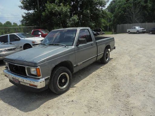 1982 - CHEVY S10/S15/SONOMA - Used - Door Front - manual Left