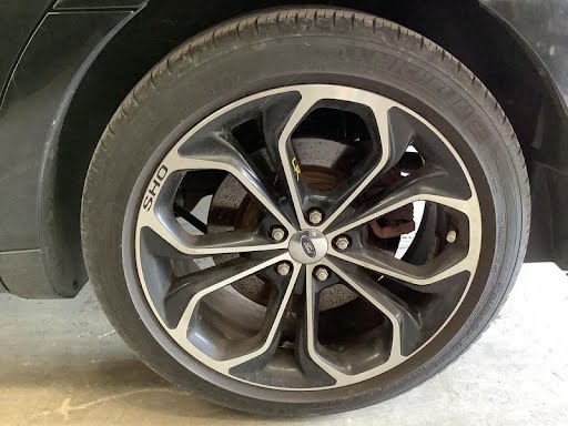 2015 FORD TAURUS Used Wheel Wheel(4 set) - 20x8 (aluminum, TPMS), 5 spoke (split Y spokes), (SHO on rim)