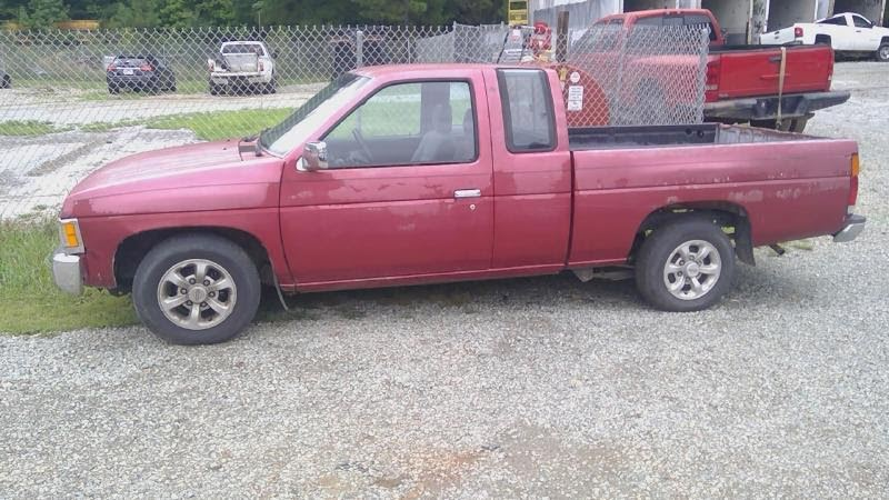 1987 NISSAN TRUCK Used Wheel 4x2, 14x6, steel -  (5 rims )